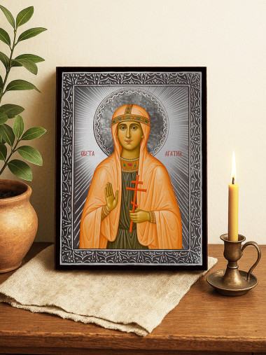 Сребърна икона на Св. Агатия с лъчи и рамка