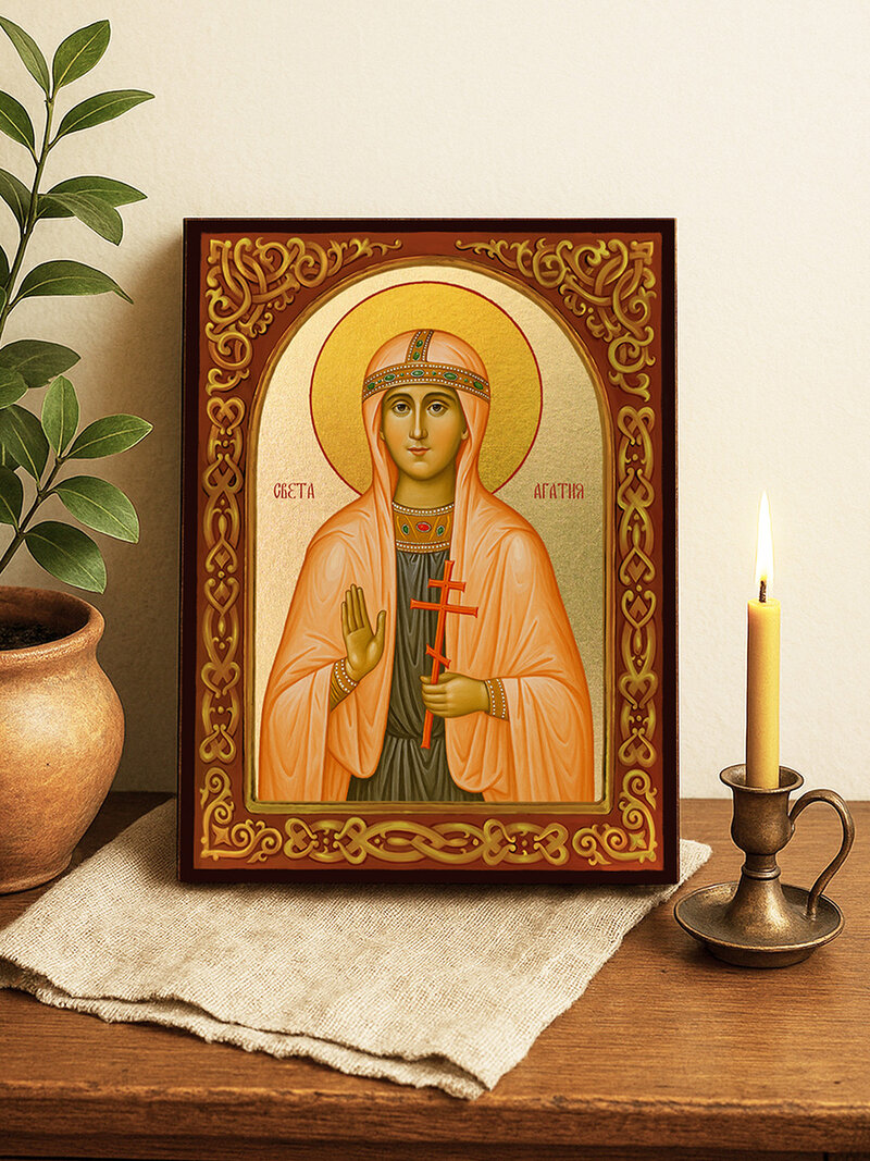 Икона на Св. Агатия със златен фон и флорален свод