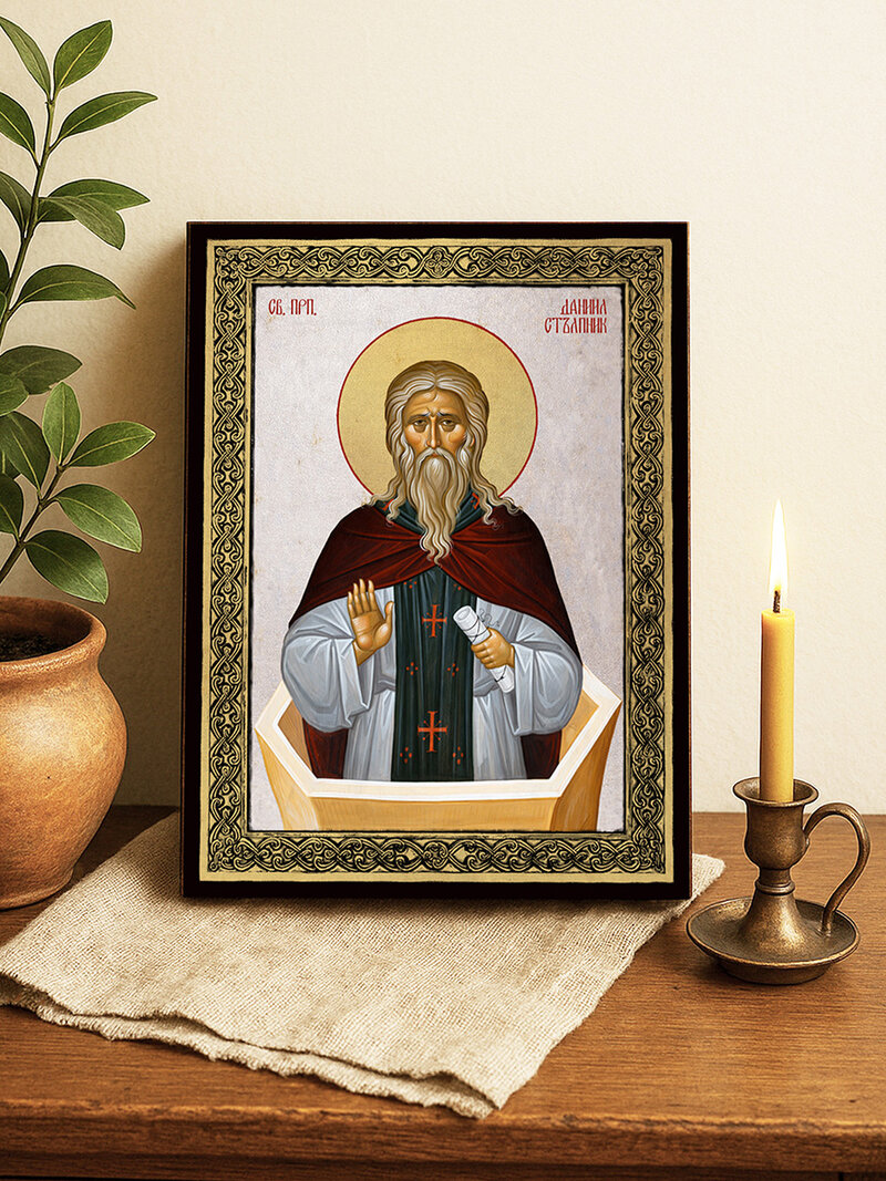 Икона на Св. Даниил Стълпник със сребърен фон и златна рамка