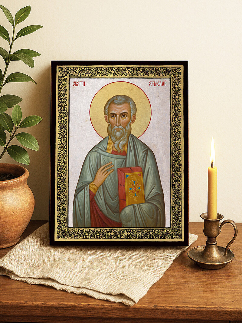 Икона на Св. Ермолай със сребърен фон и златна рамка