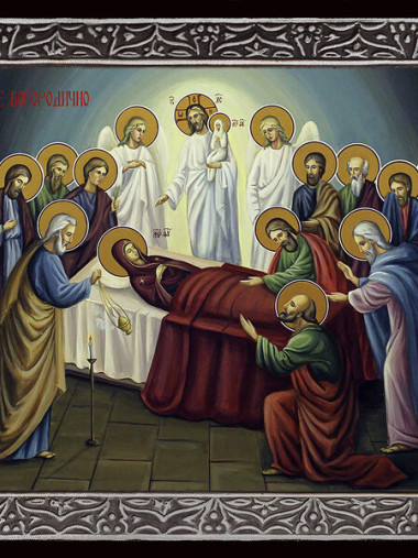 Икона на Успение Богородично със сребърна рамка
